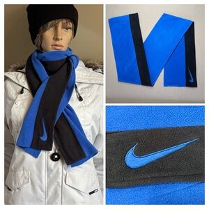 VTG 90s/Y2K Nike Swoosh Fleece Scarf